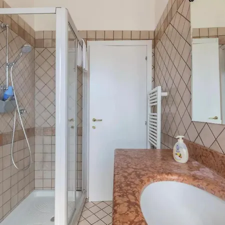 Апартаменты House *